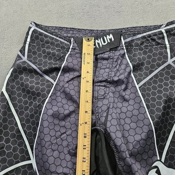 Venum Boxing Shorts Mens Medium Spider 2.0 Fightshorts Fighting Mui Tai - Picture 5 of 9